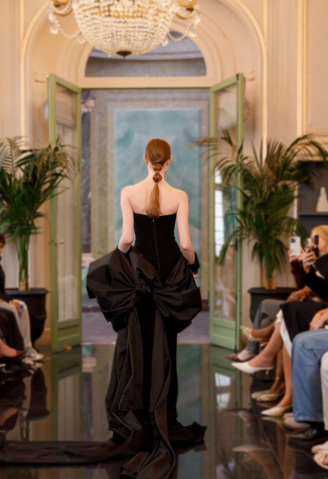 Look 10 — view 6