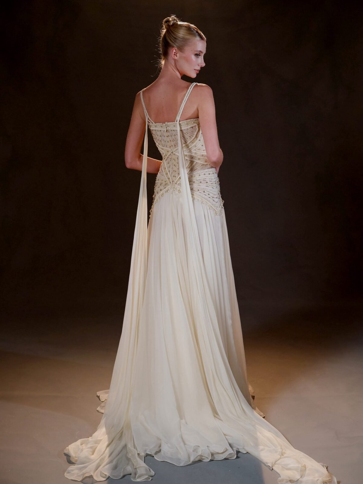 Look 10 — view 11