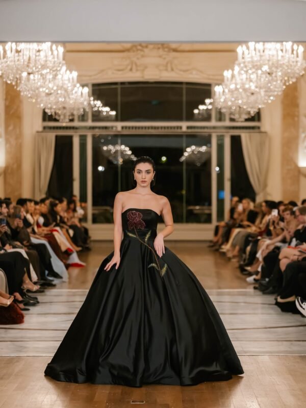 Look 18