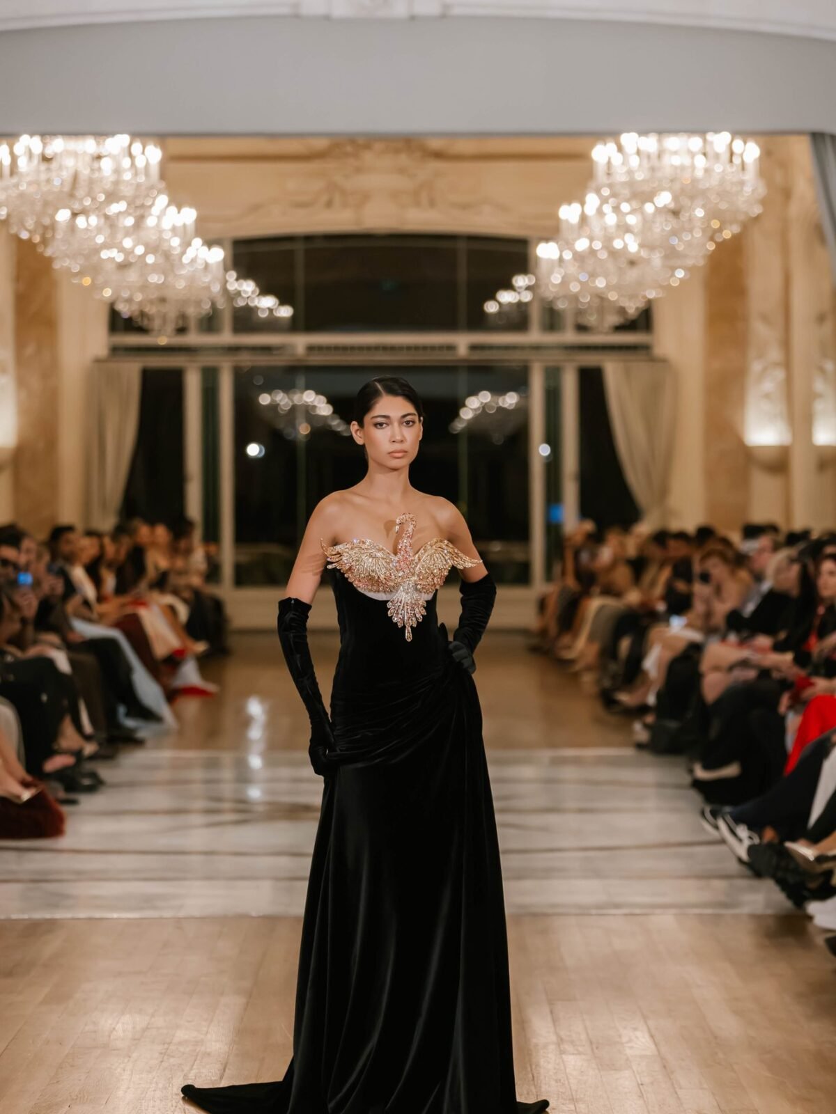 Look 19 — view 4